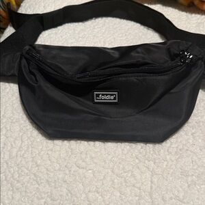 Foldie Black Belt Bag